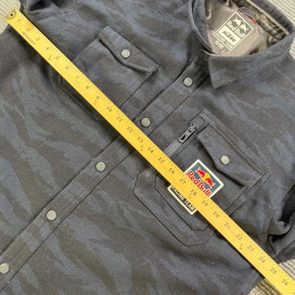 Red Bull KTM Racing Team Mens XXL Camo Quilted Lined Shirt Jacket Tiger Stripe - Picture 10 of 13
